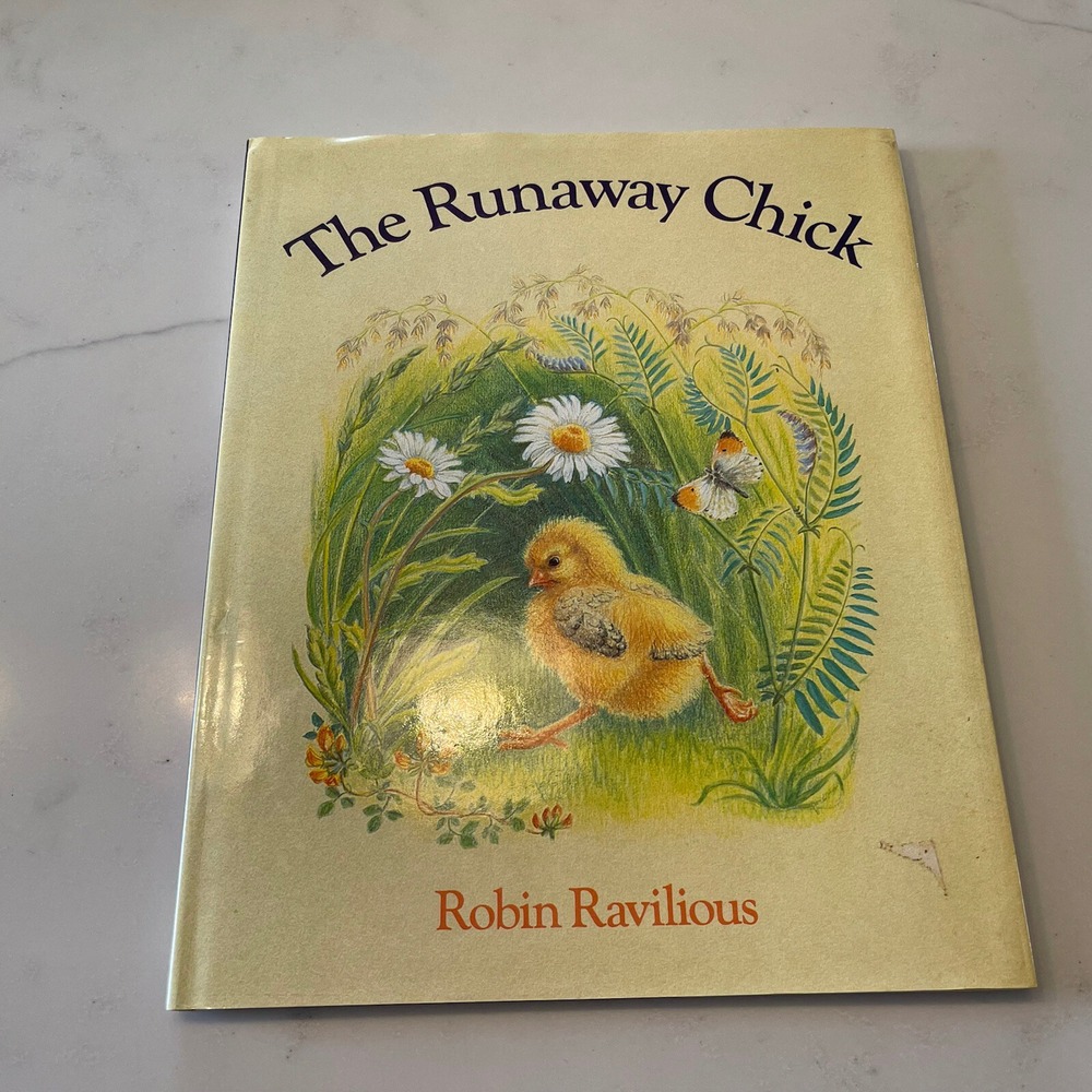 The Runaway Chick by Robin Ravilious - 1987 HCDJ